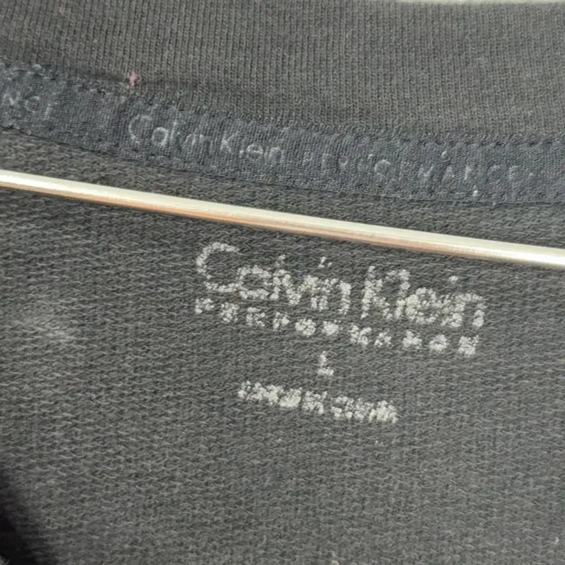 캘빈클라인 스펠 로고 코튼 긴팔티 L 상품이미지3