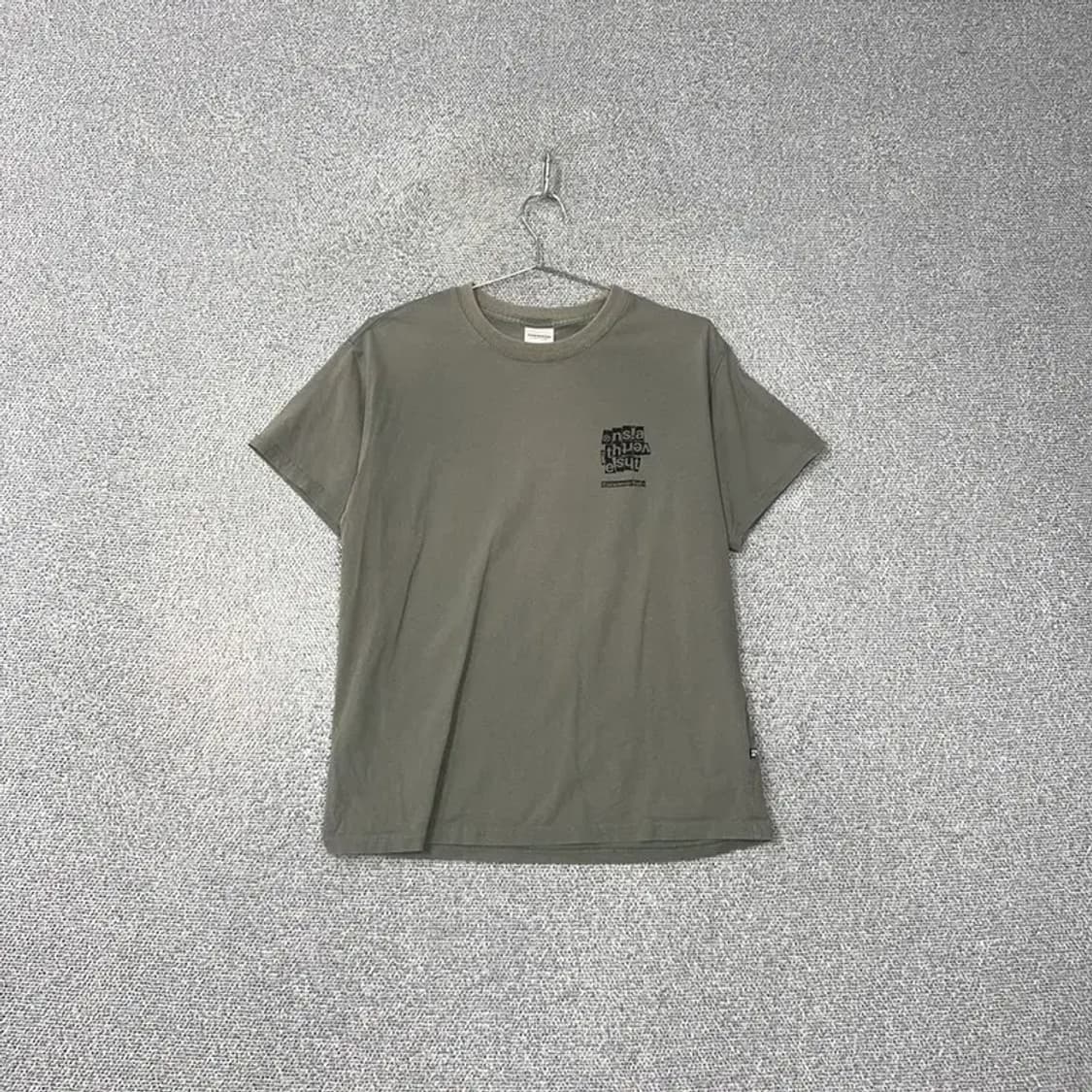 디스이즈네버댓 백프린팅 카키 반팔티 S 상품이미지2