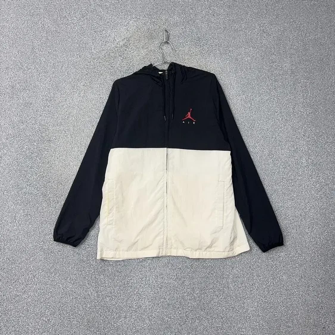 조던 점프맨 오버핏 바람막이 M 상품이미지1