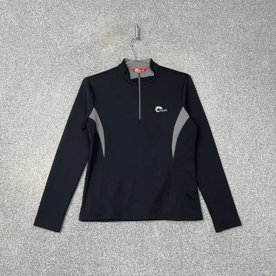 네파 로고 기능성 반집업 긴팔티 90 상품이미지1