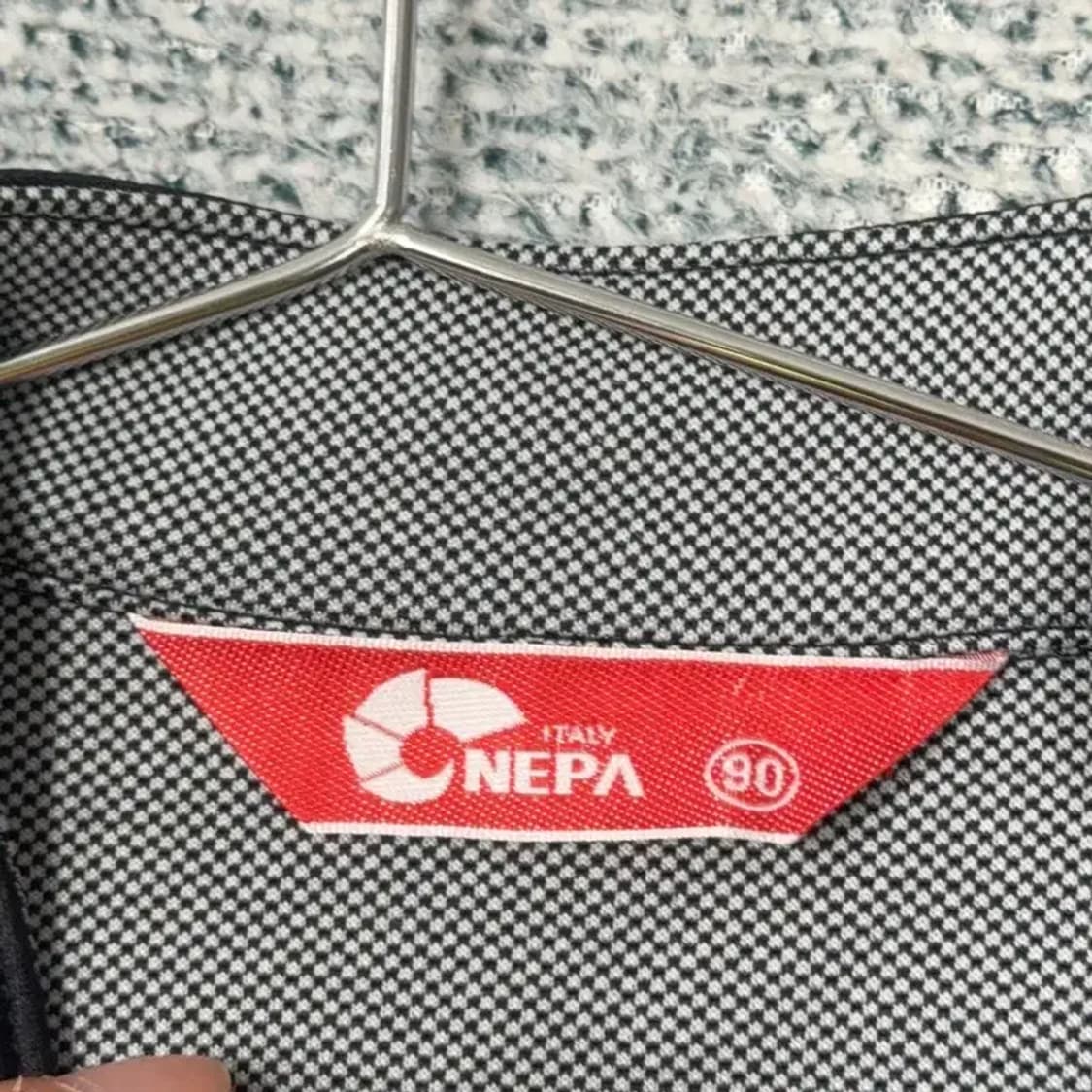 네파 로고 기능성 반집업 긴팔티 90 상품이미지3