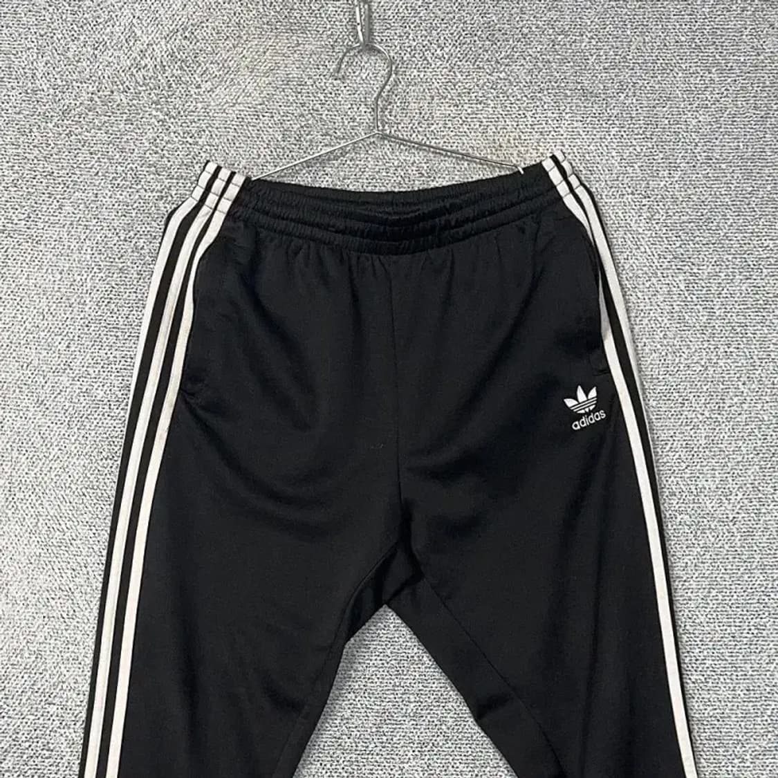 아디다스 로고 조거팬츠 M 상품이미지3