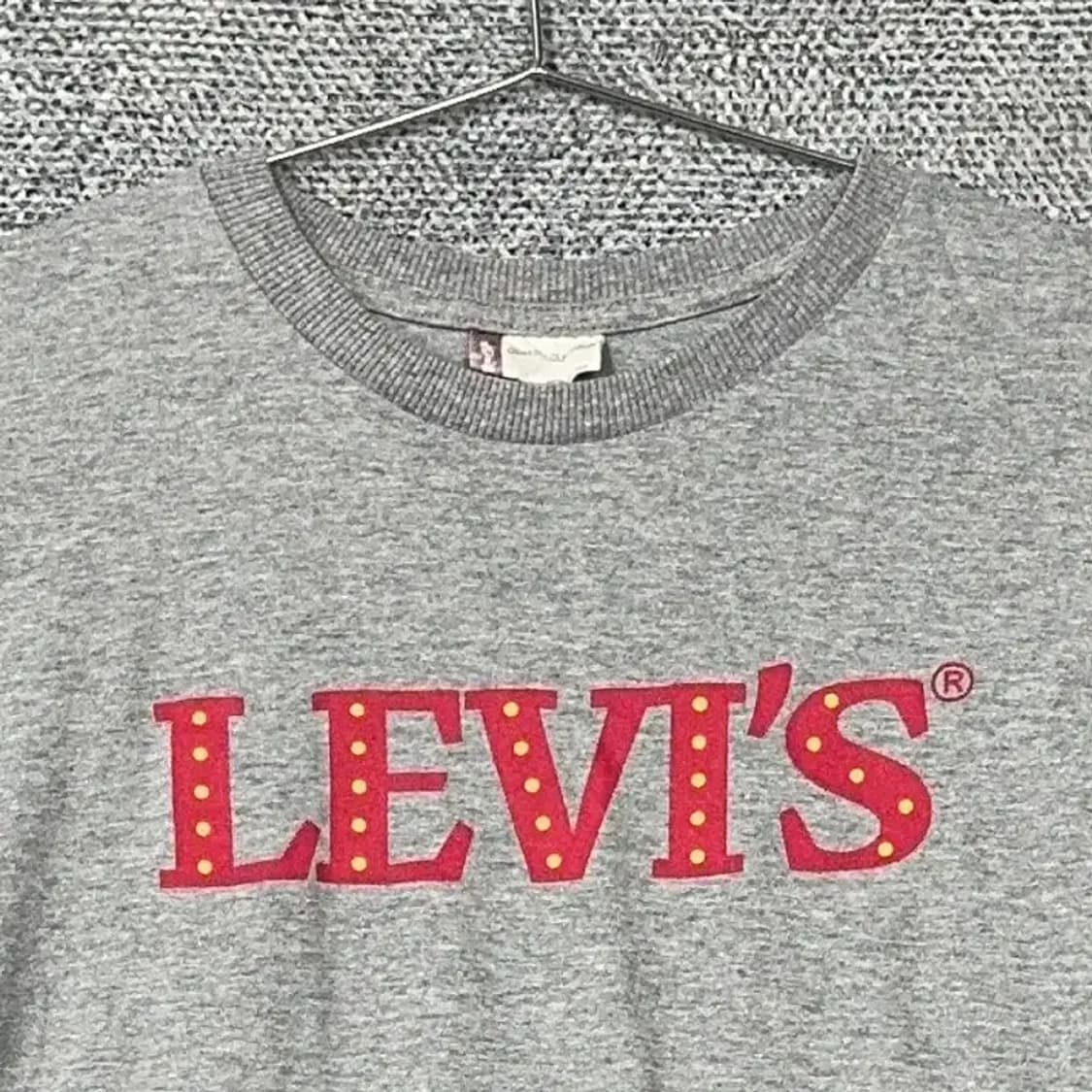 리바이스 스펠로고 반팔티 105 상품이미지3