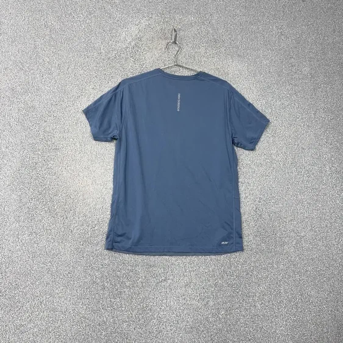 뉴발란스 로고 기능성 반팔티 L 상품이미지2