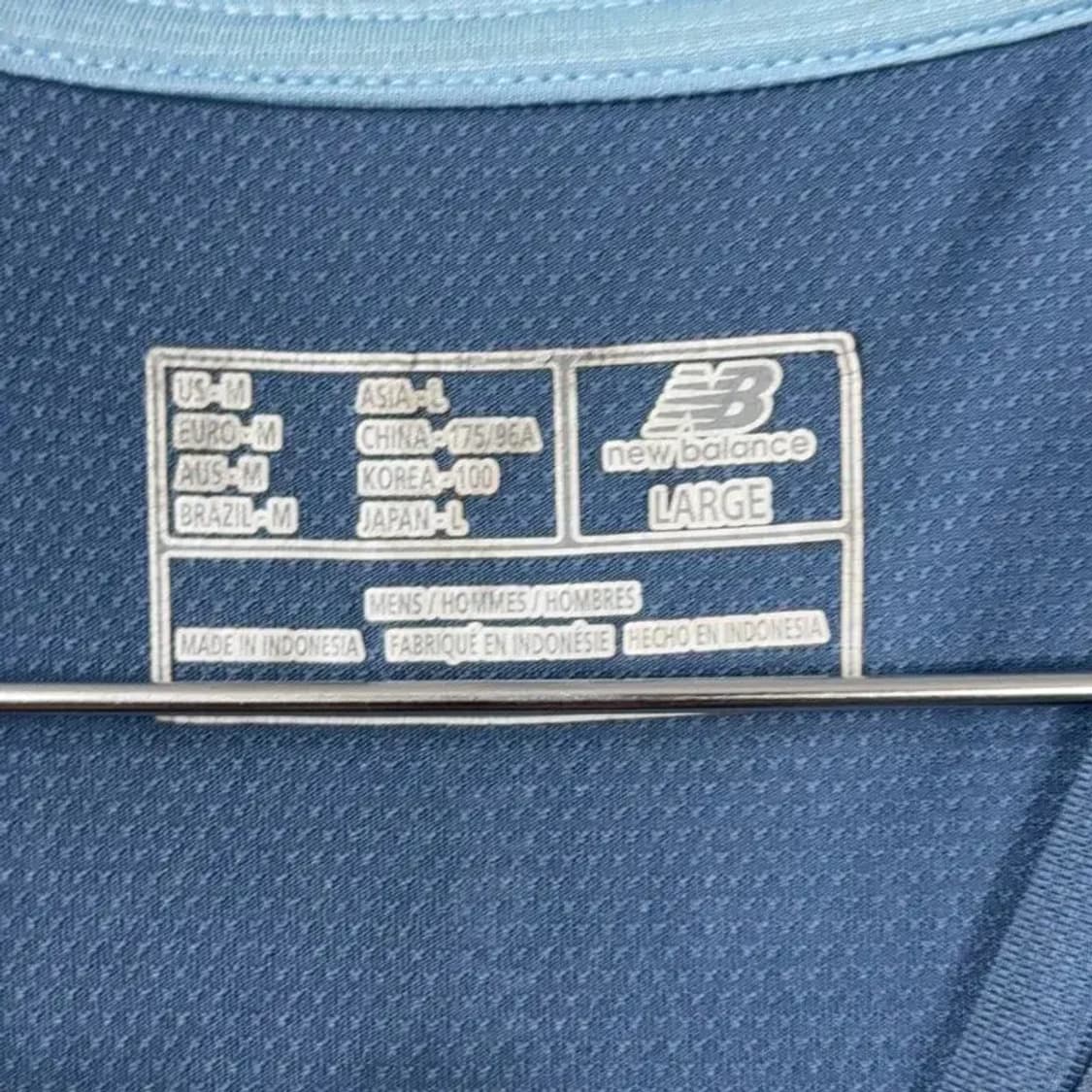 뉴발란스 로고 기능성 반팔티 L 상품이미지3