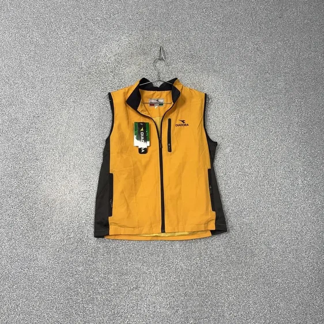 [새상품]디아도라 이태리 기능성 조끼 90 상품이미지1