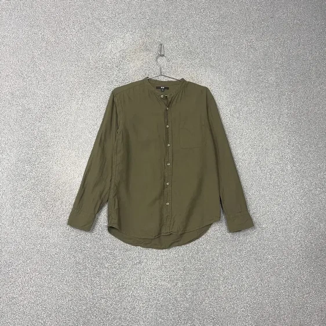 유니클로 카키 캐주얼 차이나넥 셔츠 S 상품이미지1