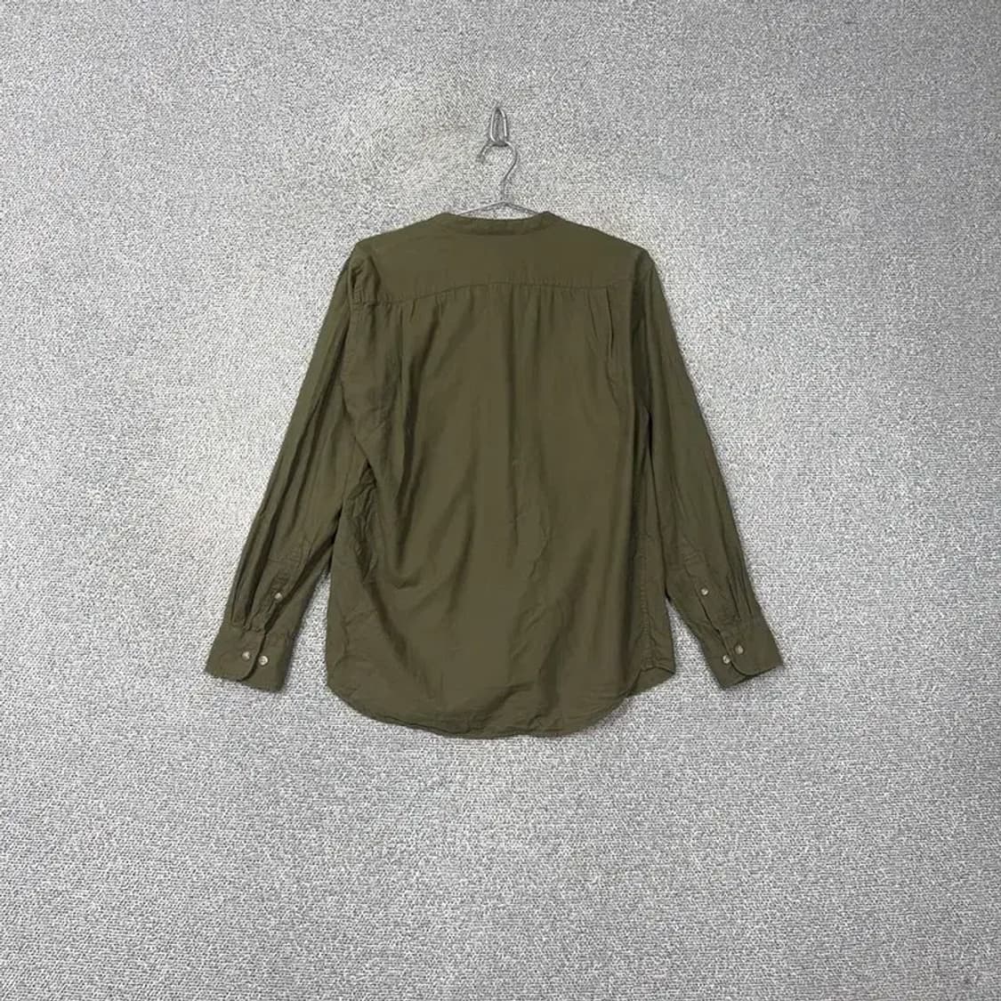 유니클로 카키 캐주얼 차이나넥 셔츠 S 상품이미지2