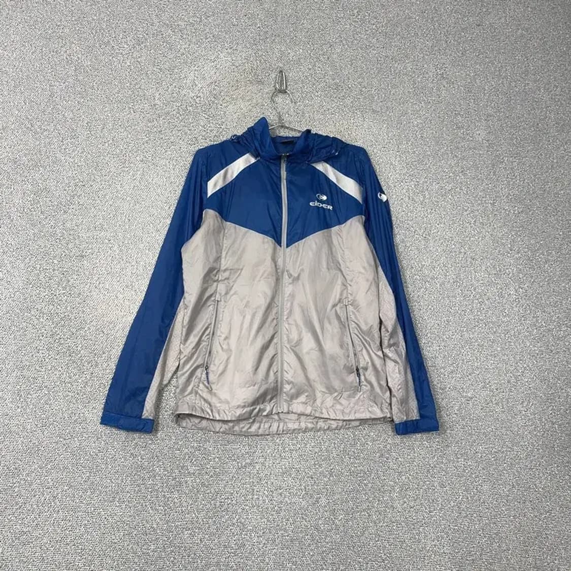 아이더 로고 기능성 바람막이 L 상품이미지1