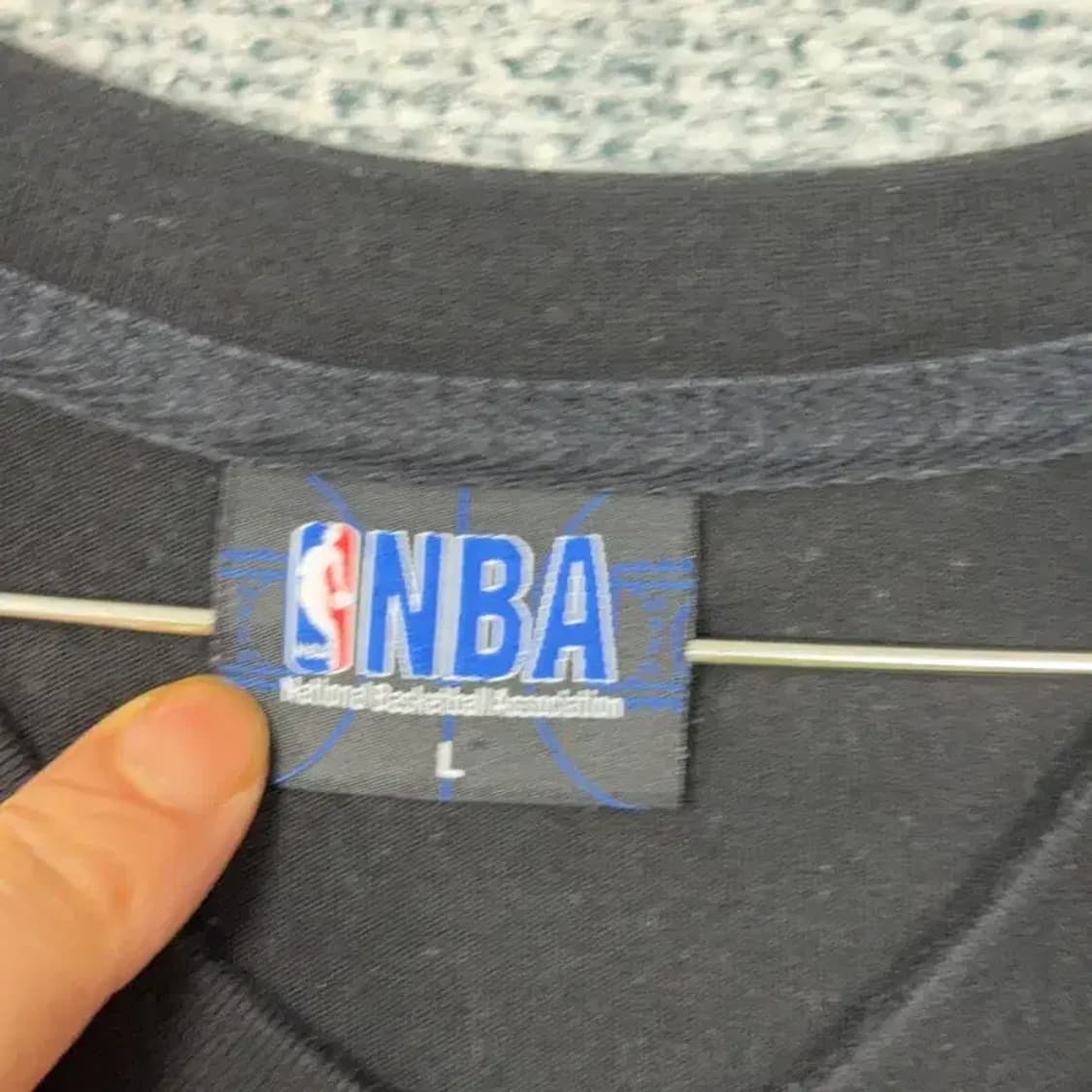 NBA 로고 포켓 블랙 반팔티 L 상품이미지3