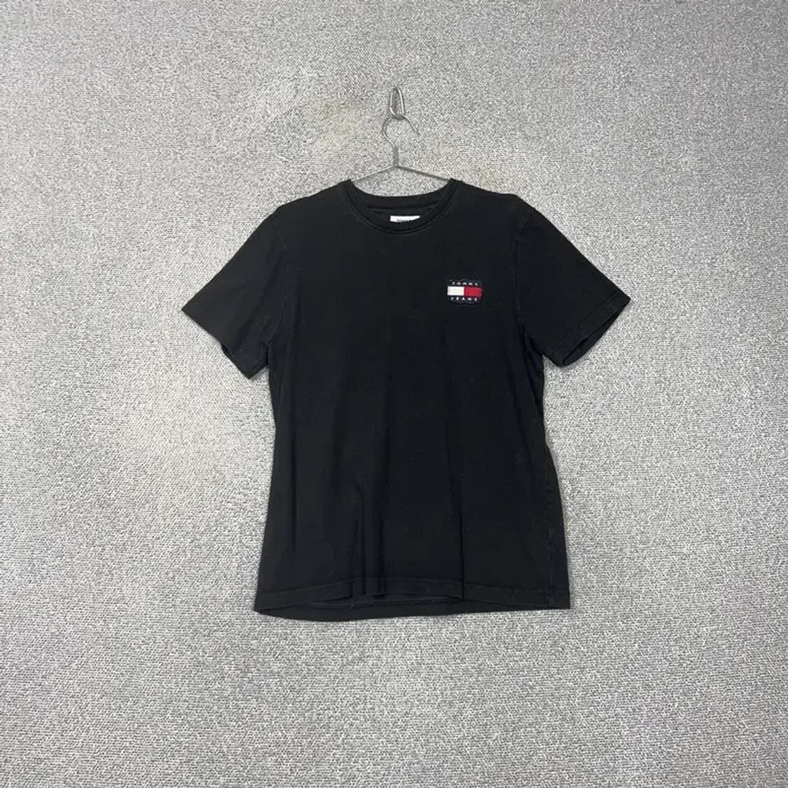 타미 진스 빅로고 블랙 반팔티 M 상품이미지1