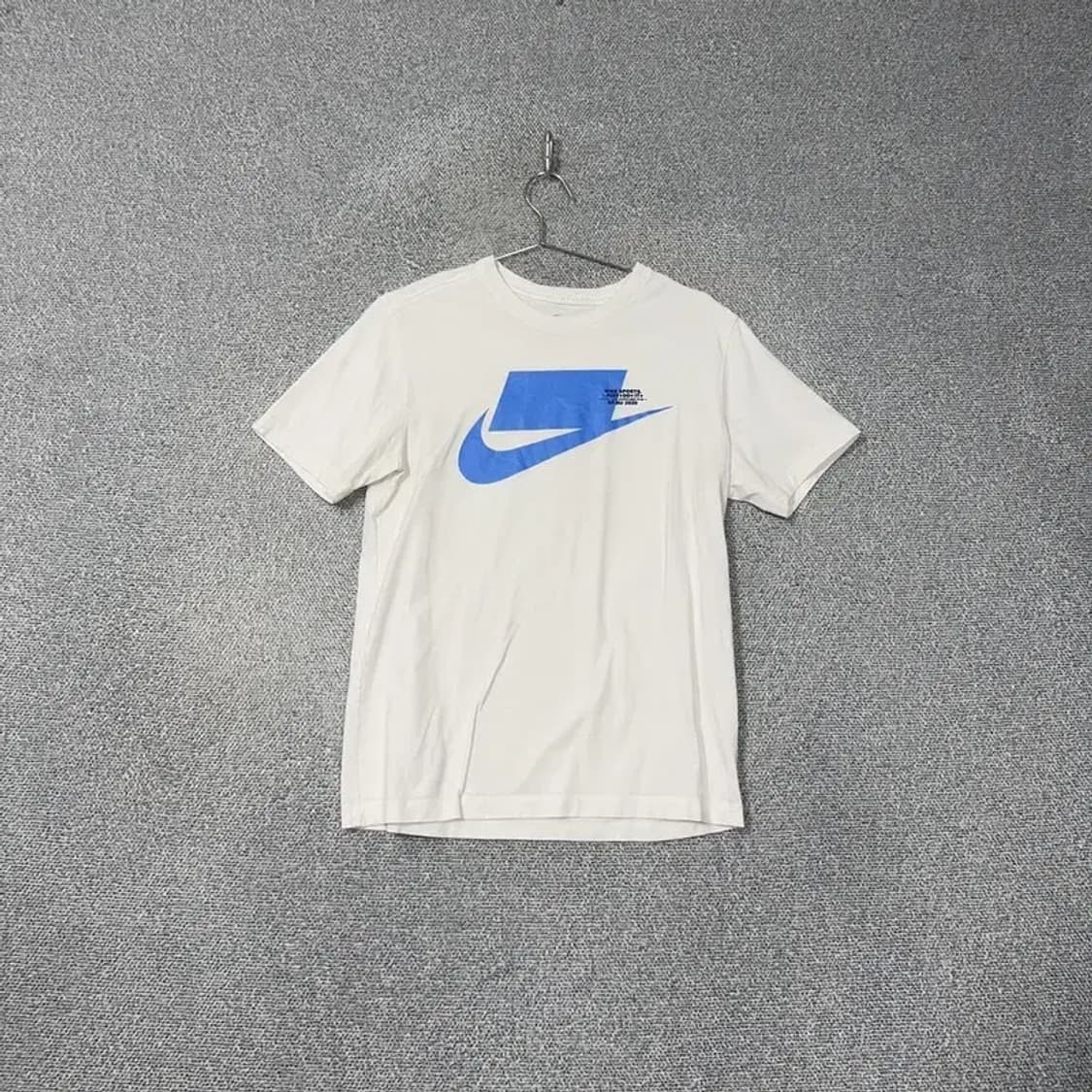 나이키 모자이크 로고 반팔티 L 상품이미지1