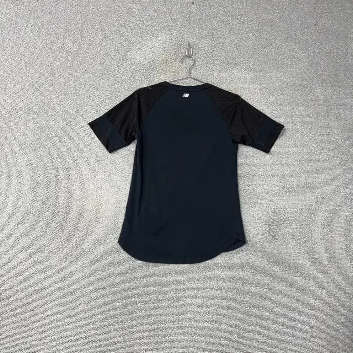 뉴발란스 스펠로고 기능성 반팔티 S 상품이미지2