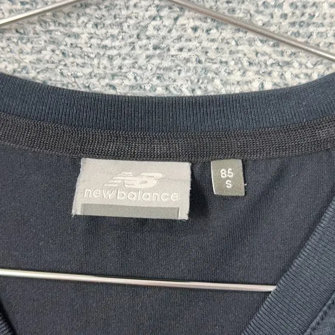 뉴발란스 스펠로고 기능성 반팔티 S 상품이미지3