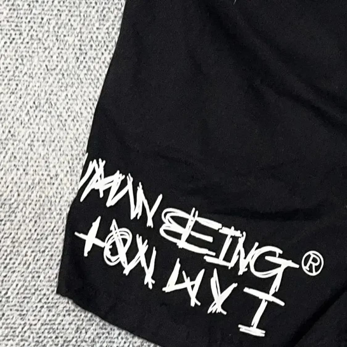아임낫어휴먼비잉 레터링 로고 반바지 M 상품이미지3