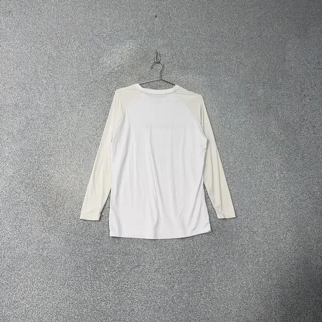 푸마 남성 기능성 운동 긴팔티 M 상품이미지2