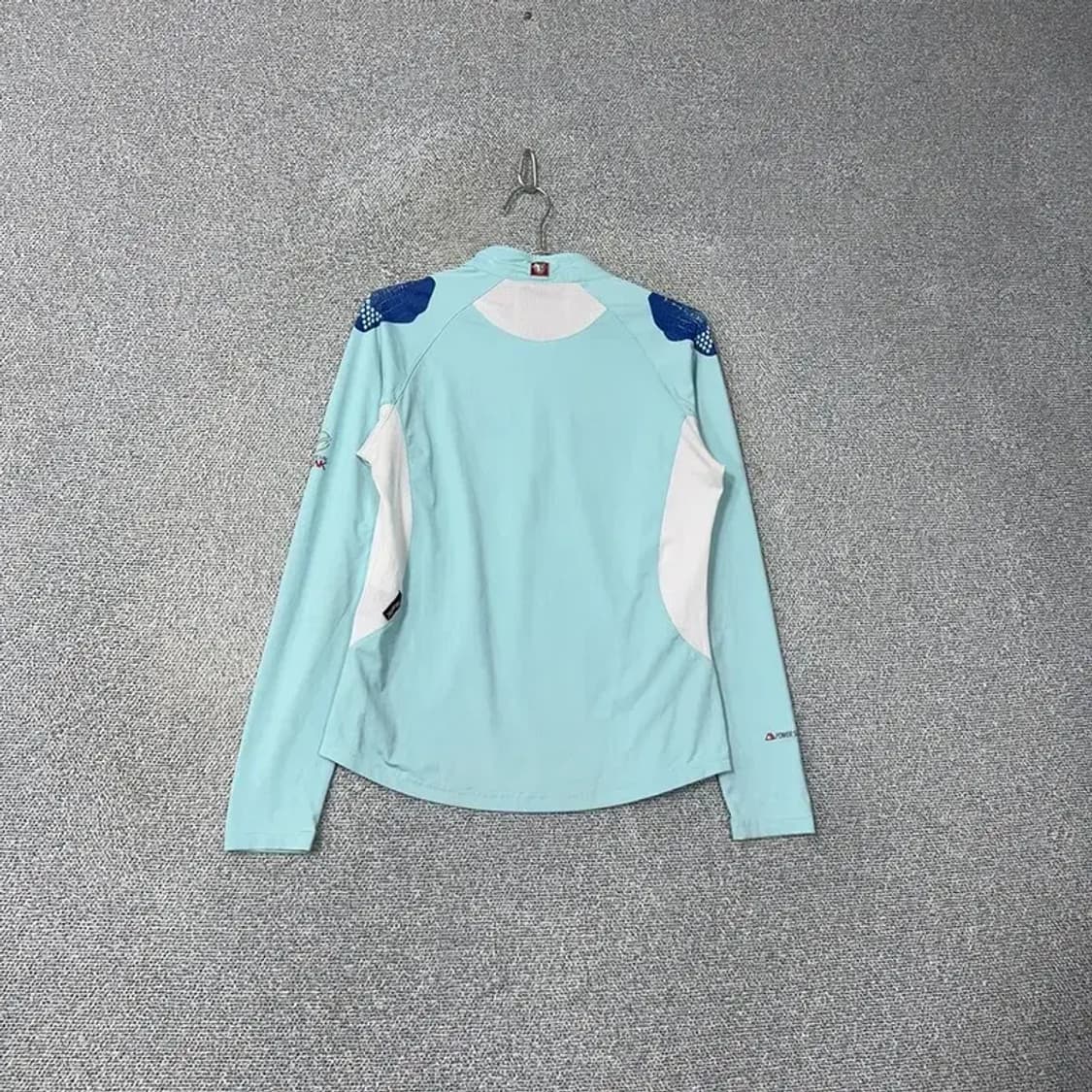 블랙야크 여성 기능성 반집업 긴팔티 L 상품이미지2