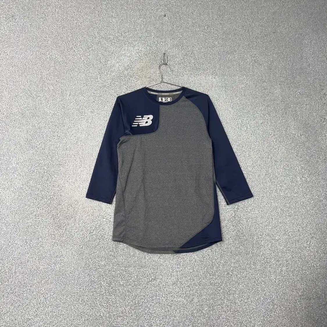 뉴발란스 그레이 기능성 긴팔티 95 상품이미지1
