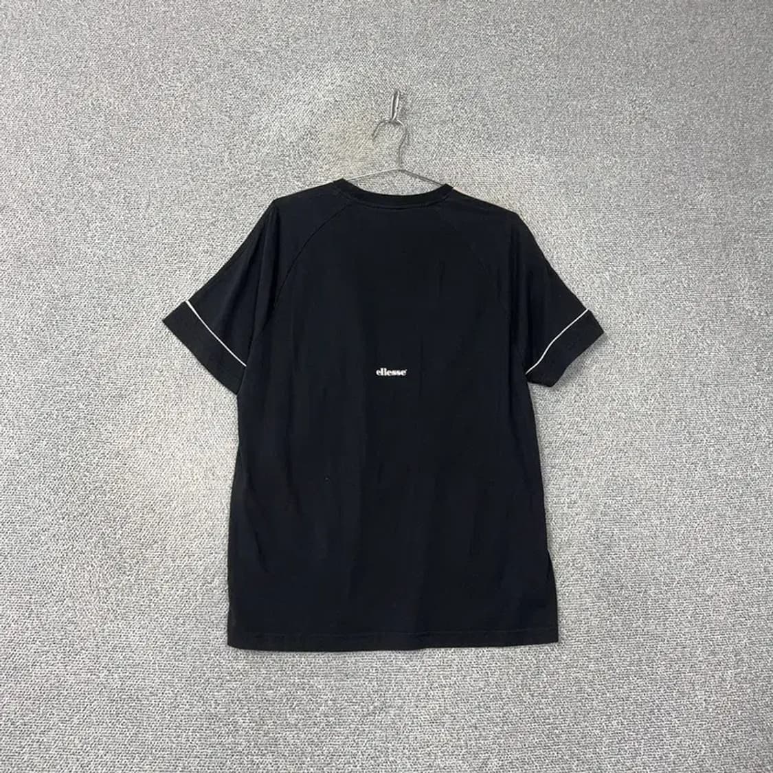 엘레쎄 센터로고 사이드라인 오버핏 반팔티 90 상품이미지2