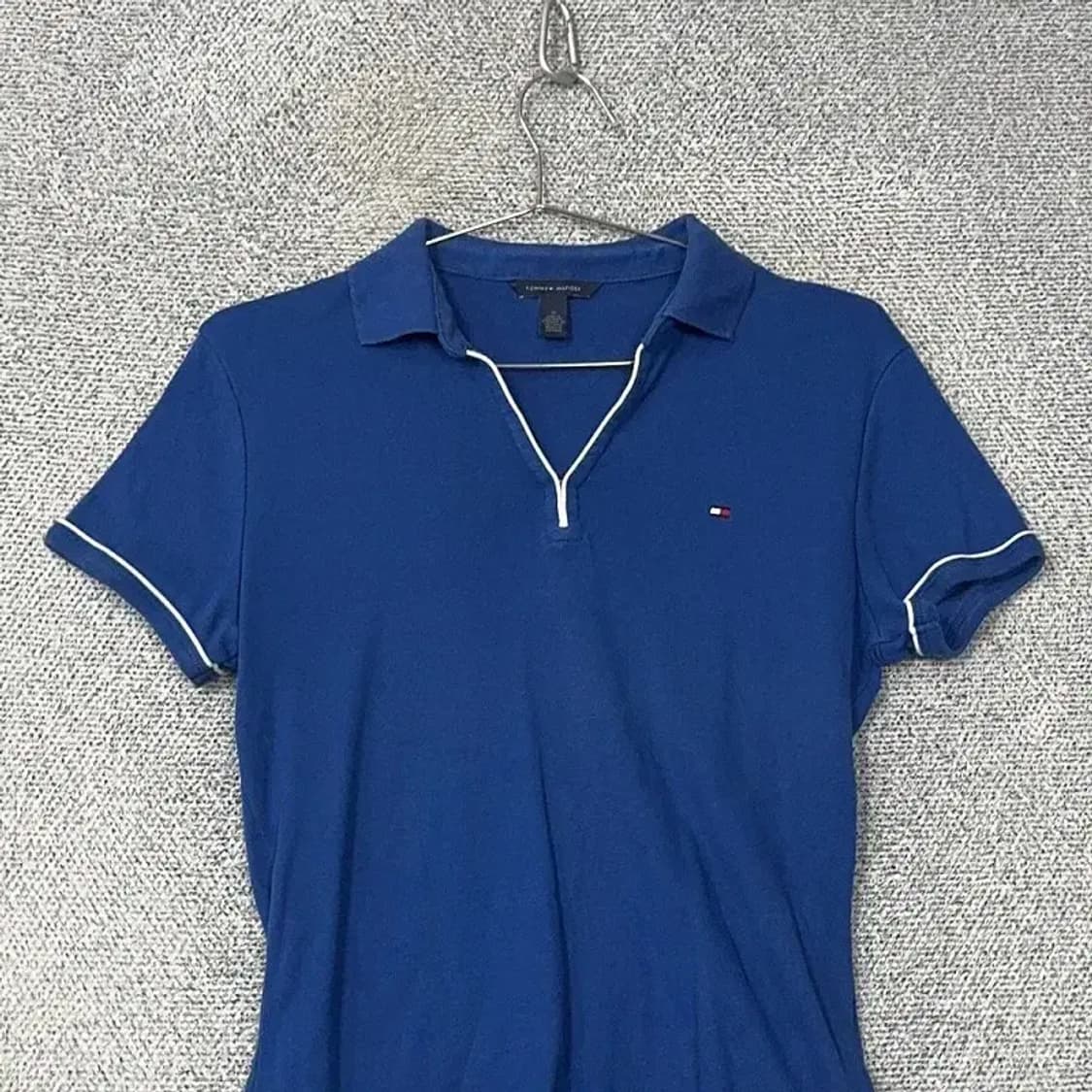 타미힐피거 브이넥 반팔 카라티 M 상품이미지3