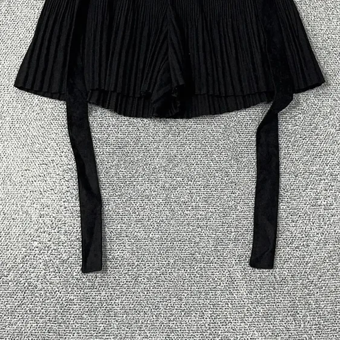 자라 우먼 블랙 폴리 반바지 M 상품이미지4