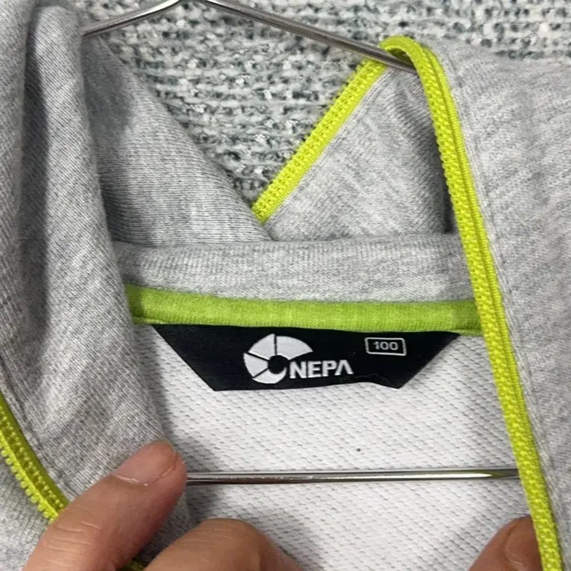 네파 프린팅 그레이 후드티 100 상품이미지3