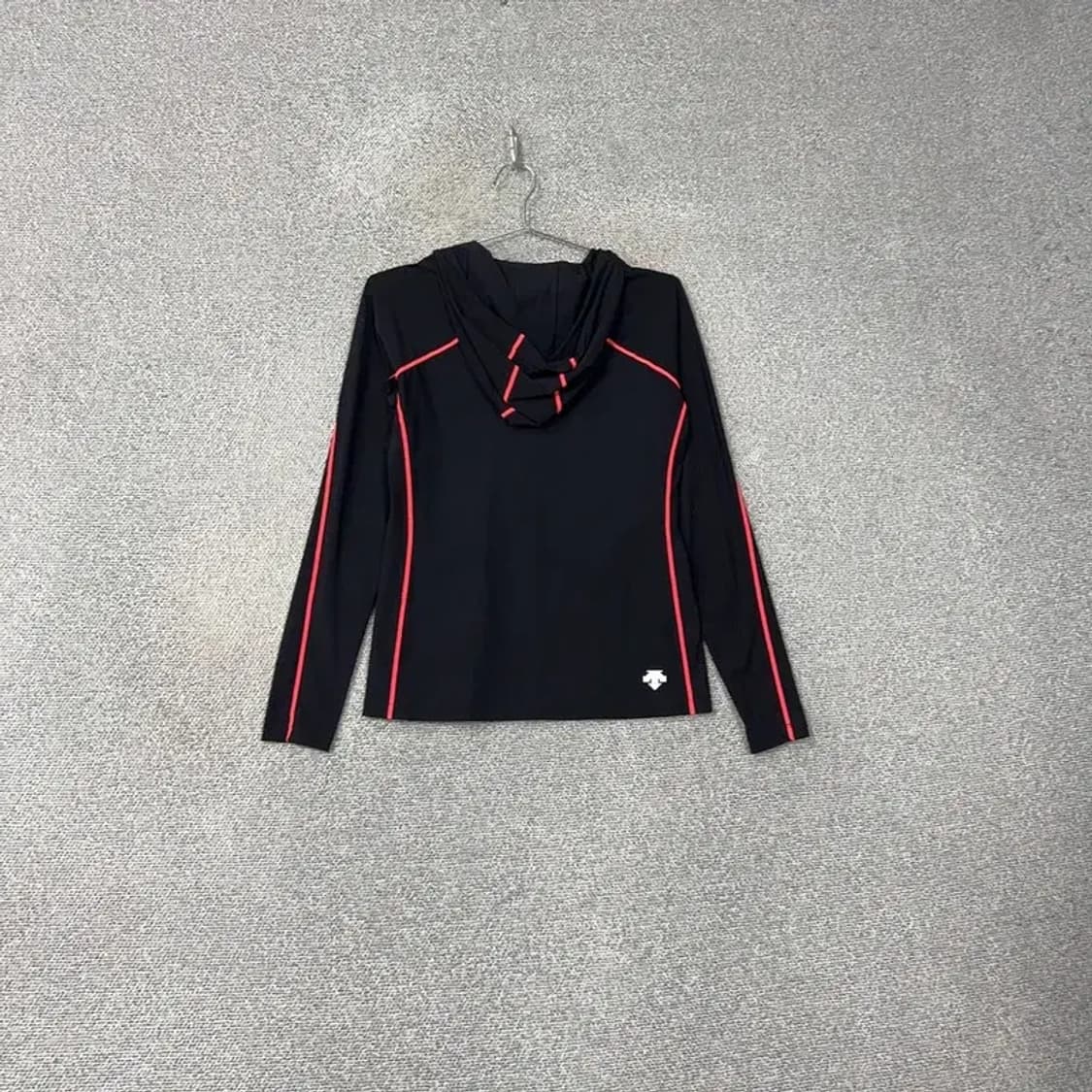 데상트 무브 스포츠 기능성 후드집업 90 상품이미지2