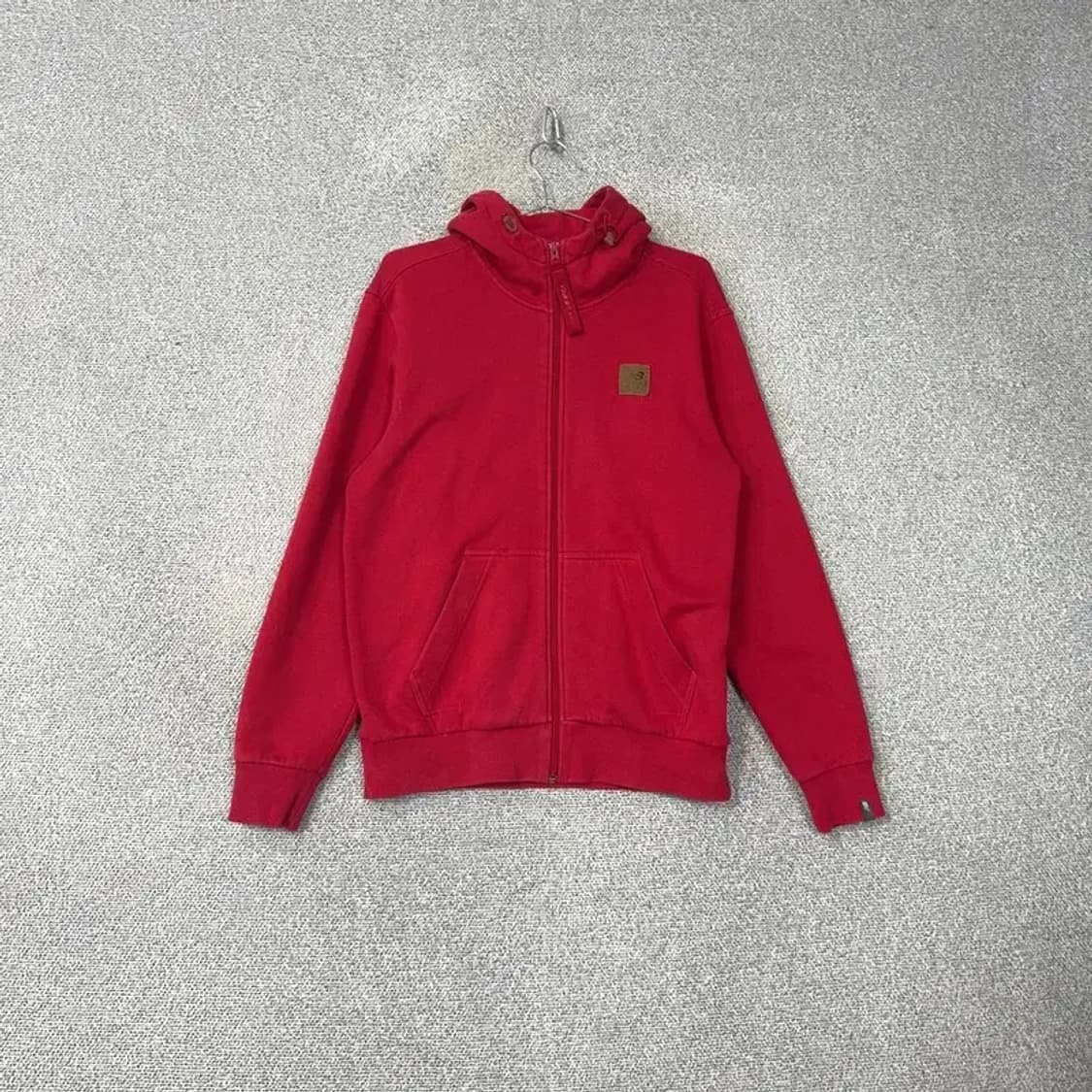 뉴발란스 레드 로고 후드집업 100 상품이미지1