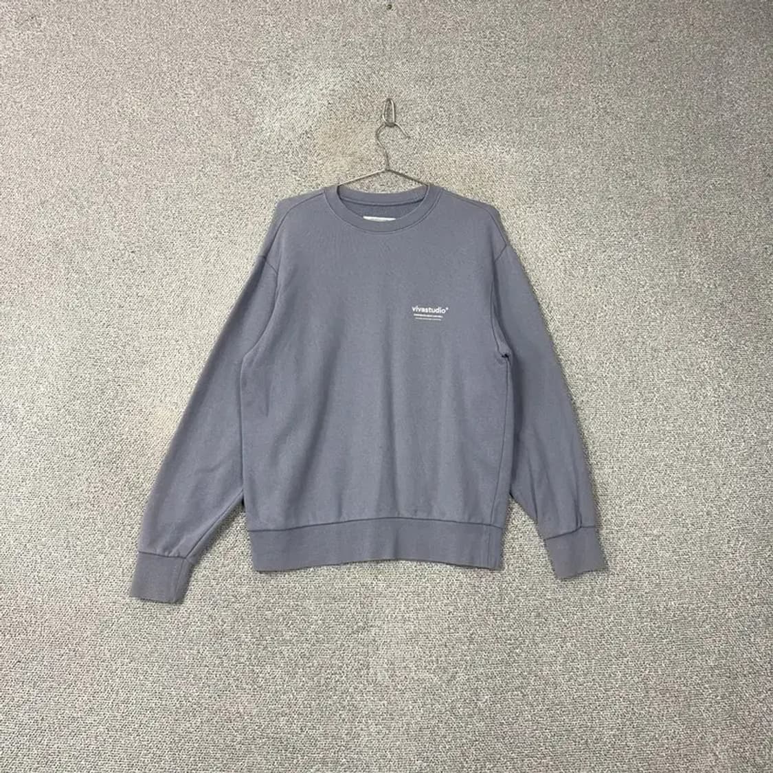 비바스튜디오 프린팅 로고 맨투맨 S 상품이미지1