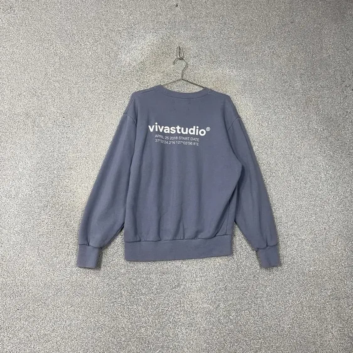 비바스튜디오 로고 스웻셔츠 오버핏 맨투맨 S 상품이미지2