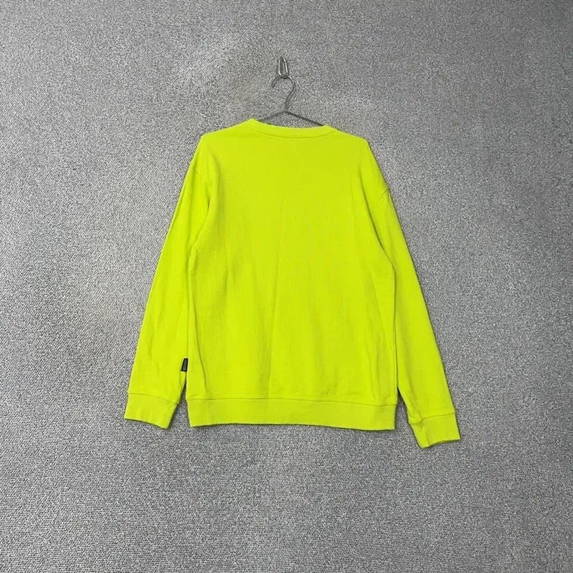 그루브라임 형광 맨투맨 L 상품이미지2