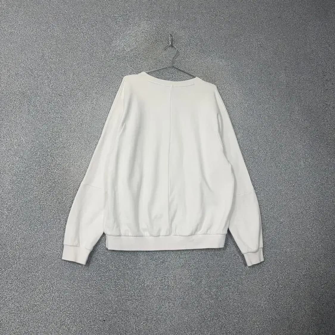 아디다스 다국어 로고 오버사이즈 맨투맨 4XL 상품이미지2