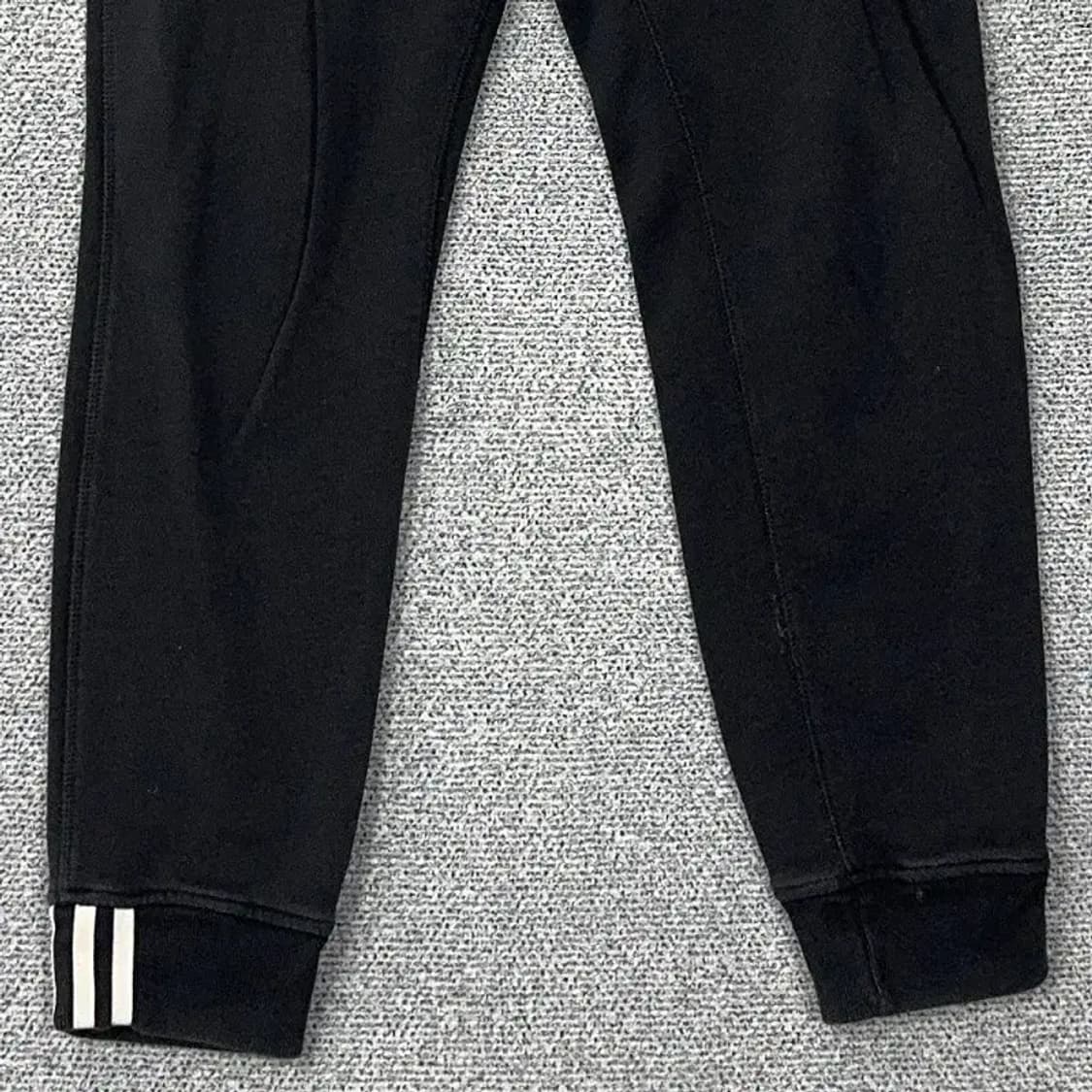 아디다스 로고 조거팬츠 M 상품이미지4