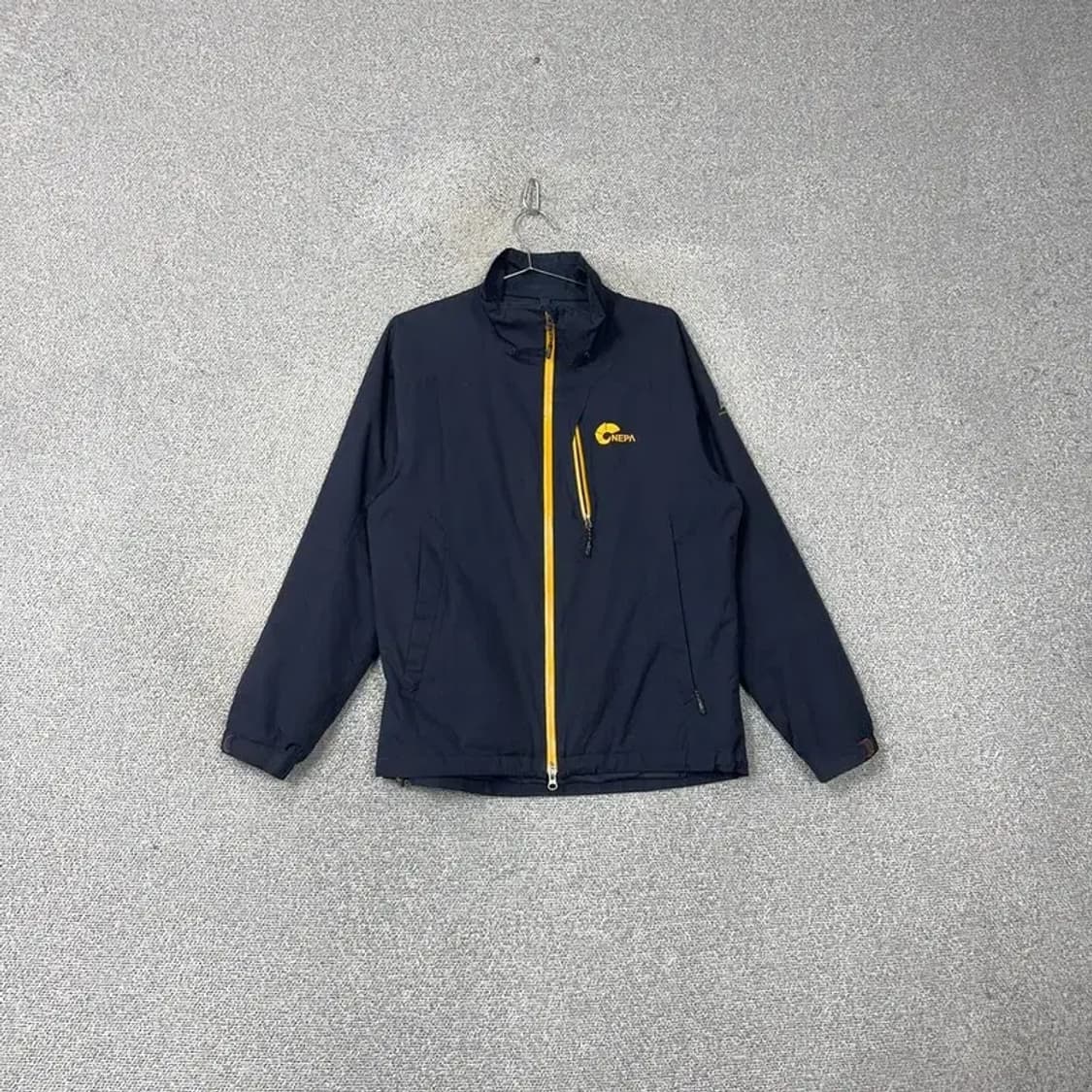 네파 네이비 로고 바람막이 95 상품이미지1