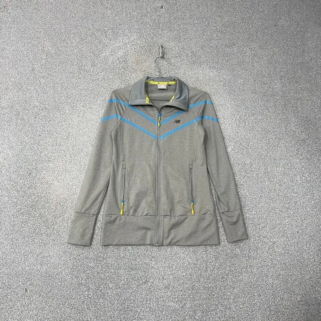 뉴발란스 로고 기능성 집업 저지 85 상품이미지1