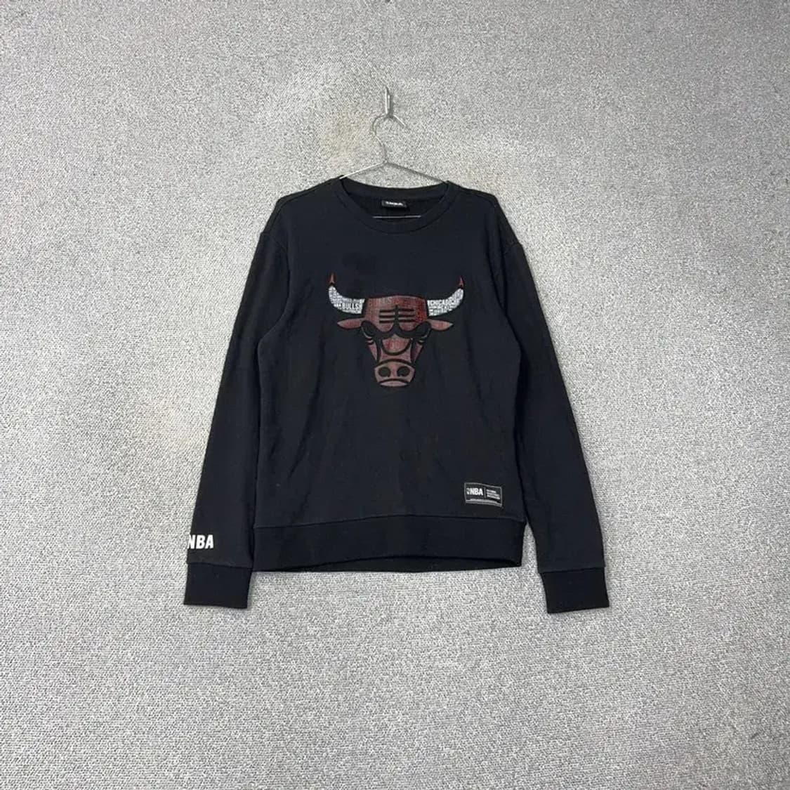 NBA 시카고불스 블랙 맨투맨 L 상품이미지1