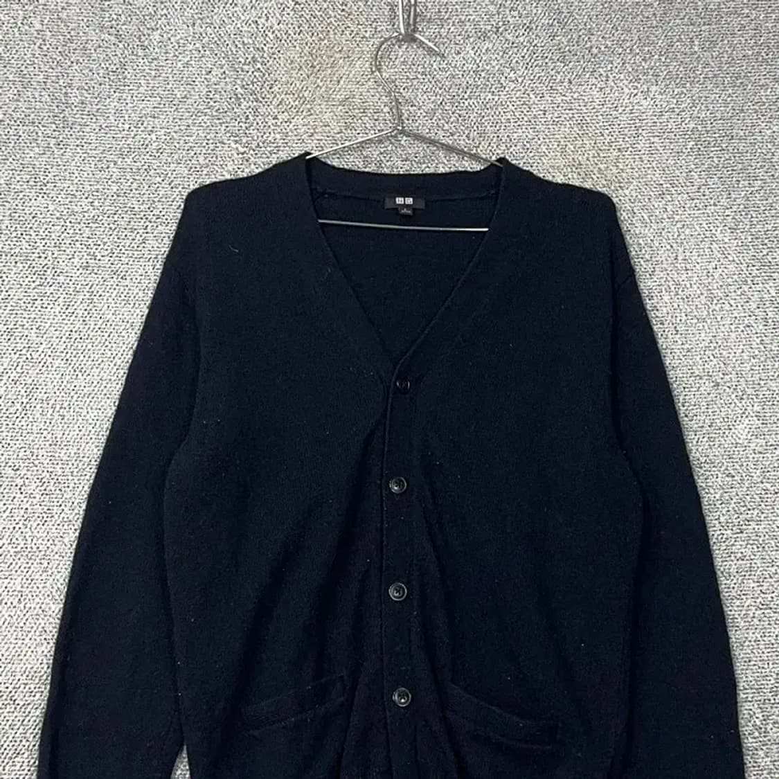 유니클로 캐주얼 네이비 아크릴 3버튼 가디건 L 상품이미지3