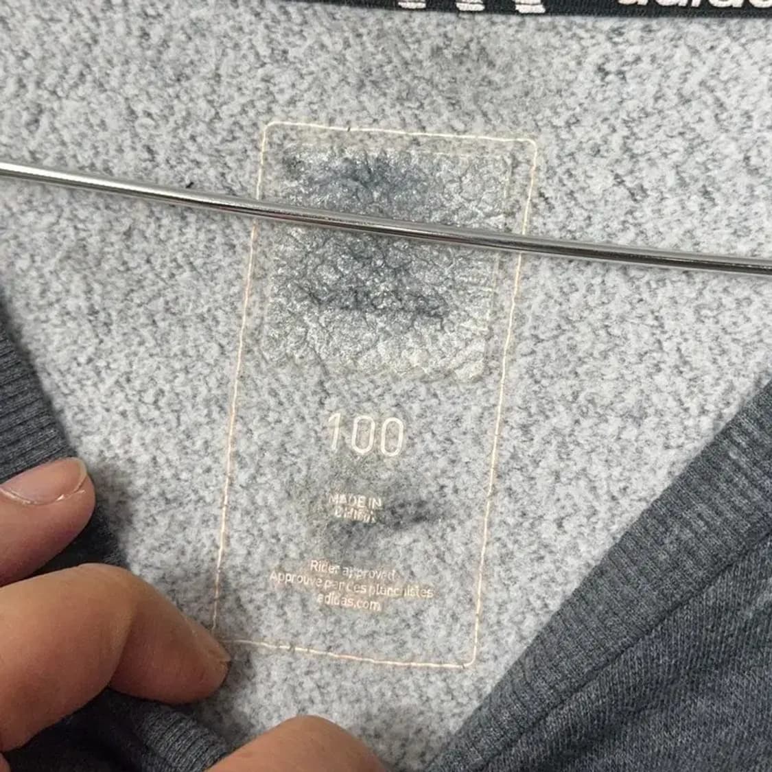 아디다스 프린팅 그레이 맨투맨 100 상품이미지3