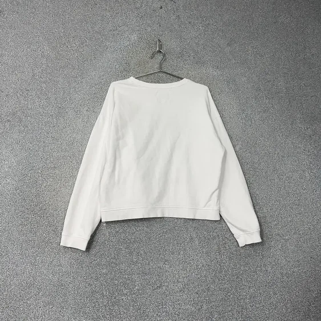 알마니 익스체인지 로고 화이트 여성 맨투맨 L 상품이미지2