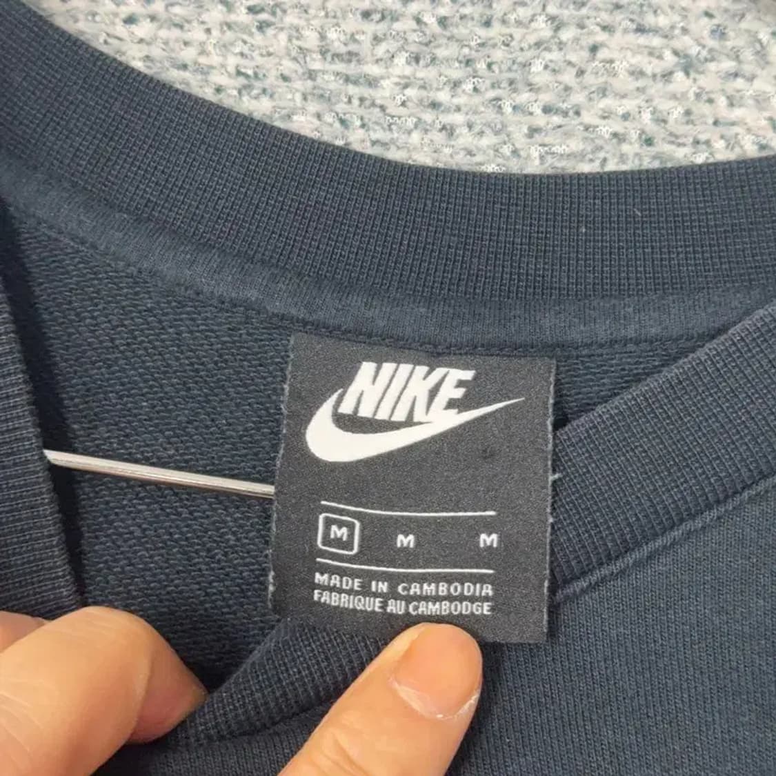 나이키 심플 로고 블랙 남성 캐주얼 맨투맨 M 상품이미지3