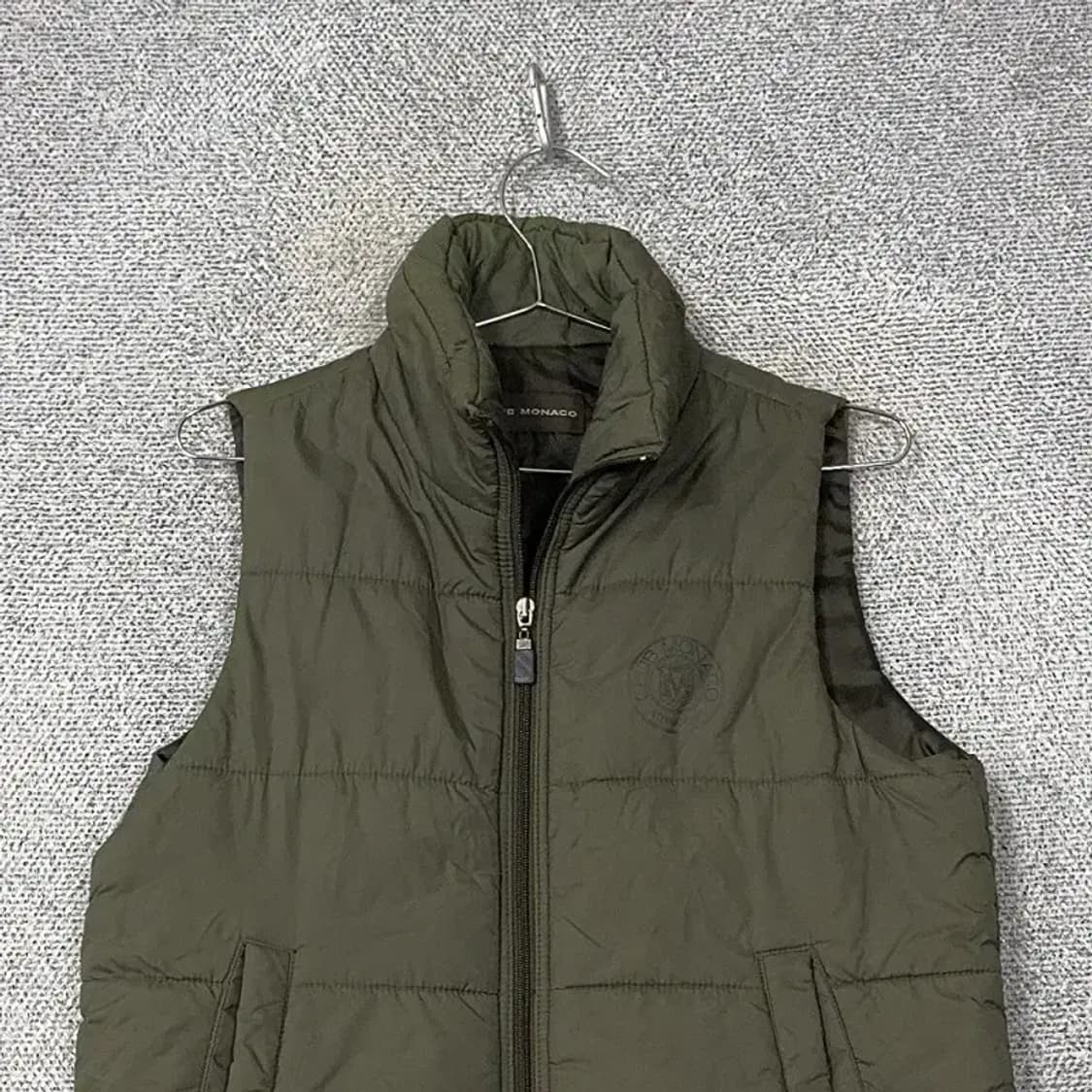 클럽모나코 카키 프린팅 로고 패딩 베스트 조끼 S 상품이미지3