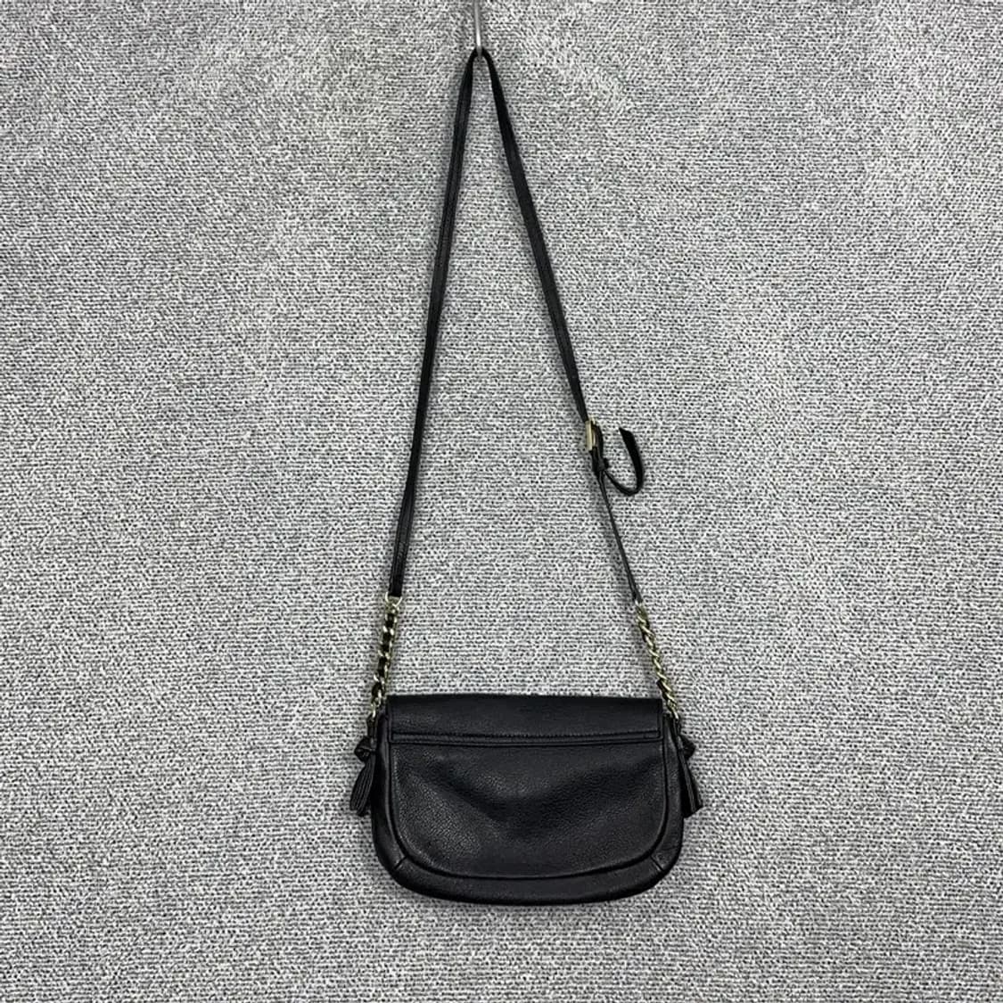 토리버치 블랙 가죽 크로스백 상품이미지4