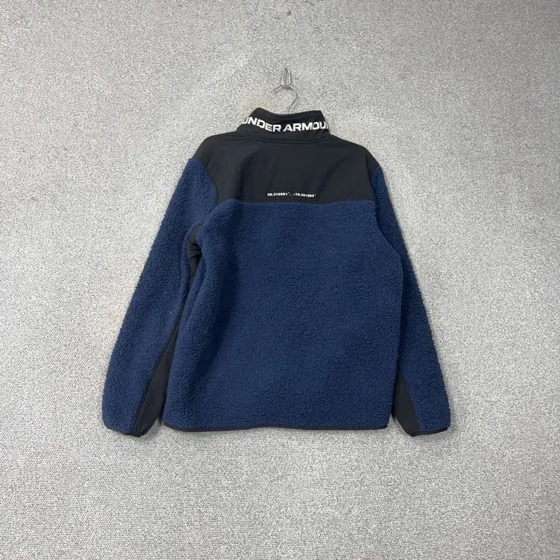 언더아머 네이비 로고 양털 후리스 집업 자켓 XL 상품이미지2