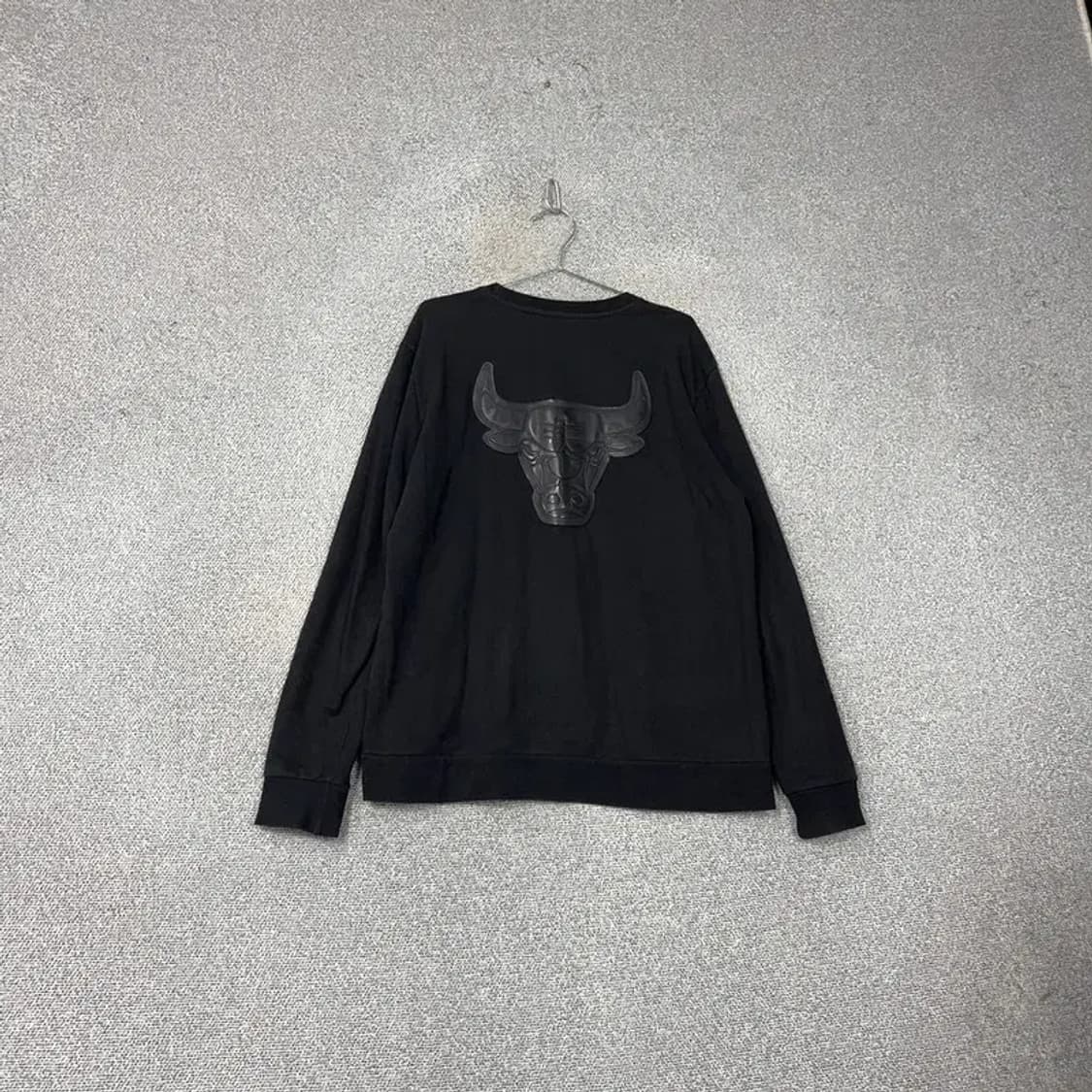 NBA 시카고불스 블랙 백프린팅 맨투맨 XL 상품이미지1