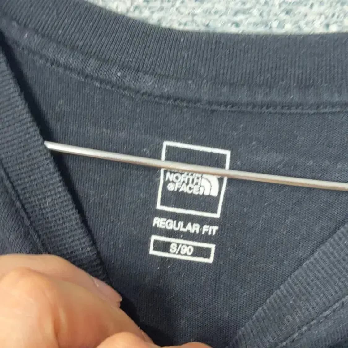 노스페이스 백프린팅 긴팔티 90 상품이미지3