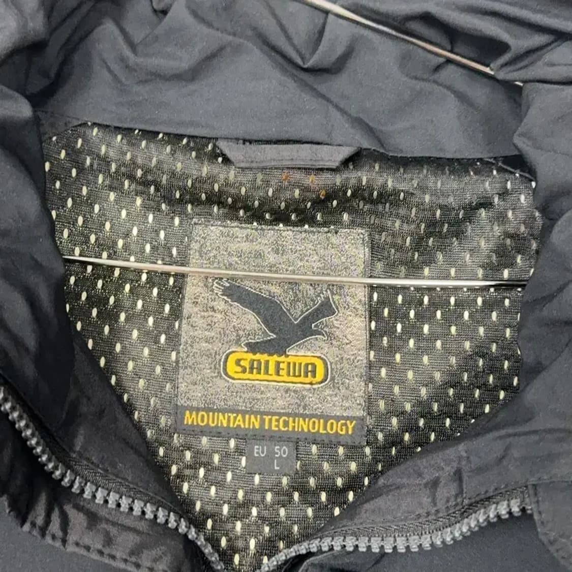 살레와 고어텍스 로고 블랙 바람막이 L 상품이미지4