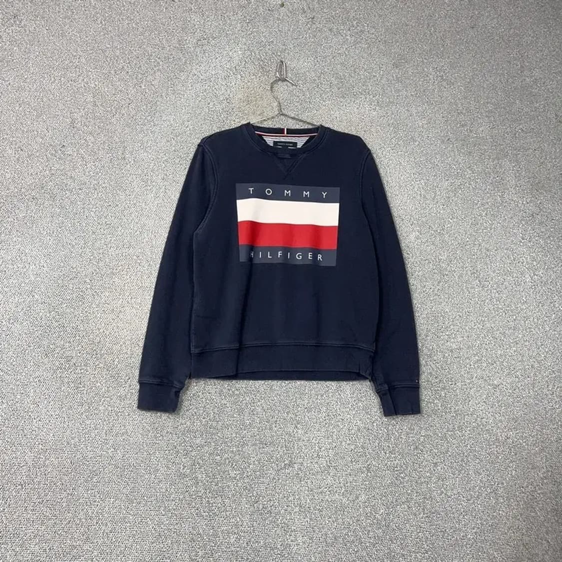 타미힐피거 빅로고 프린팅 네이비 맨투맨 M 상품이미지1