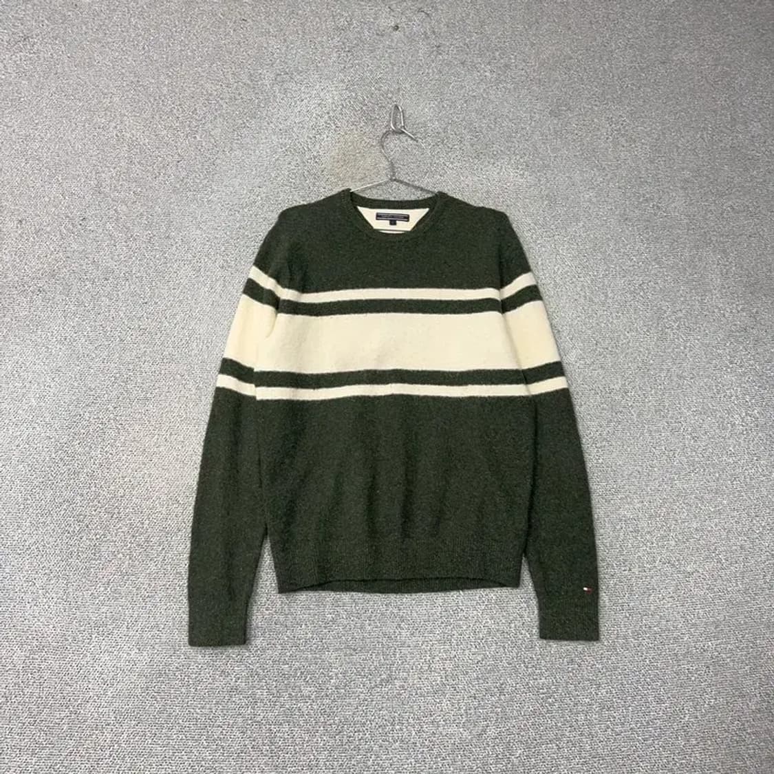 타미힐피거 스트라이프 카키 니트 L 상품이미지1