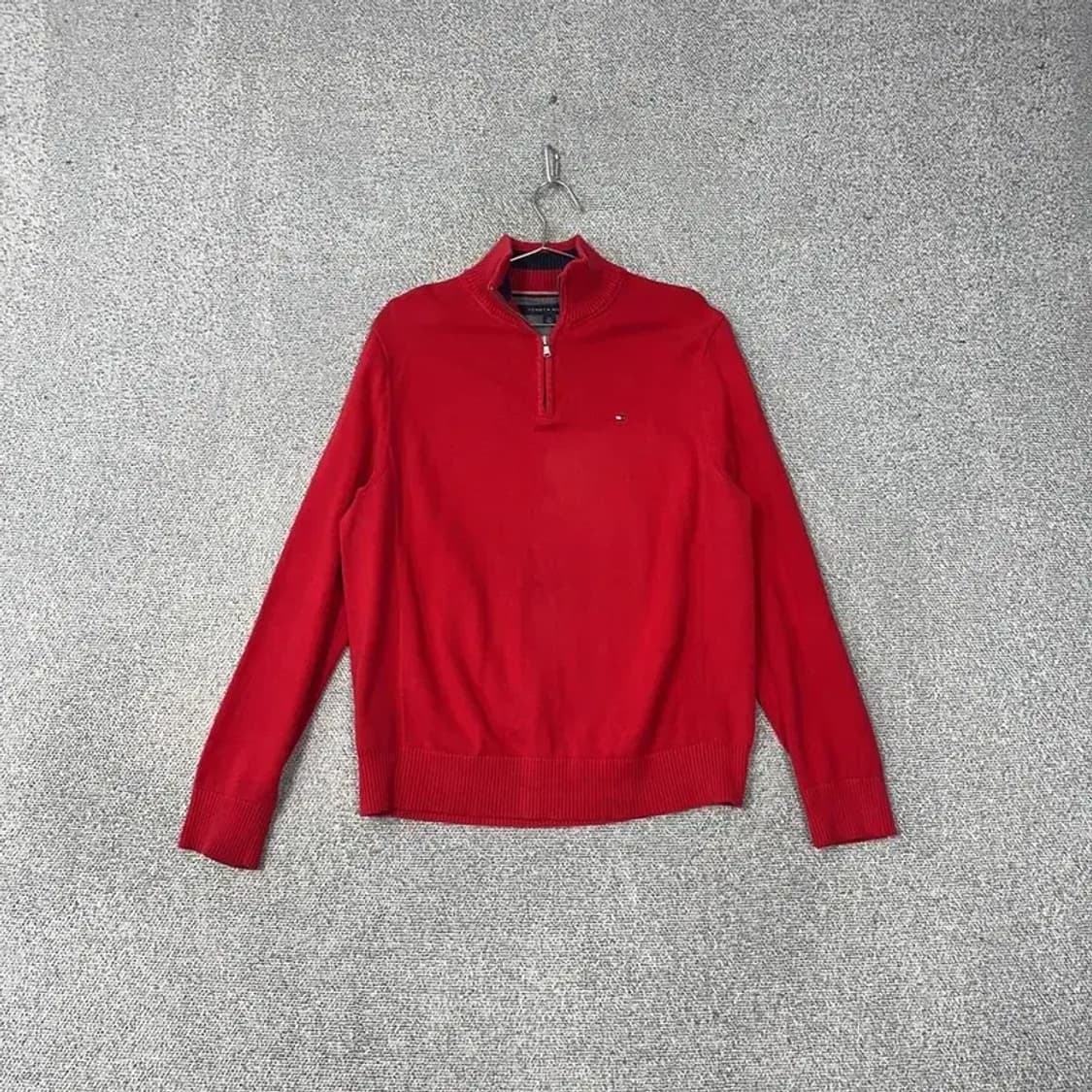 타미힐피거 레드 로고 코튼 반집업 니트 L 상품이미지1