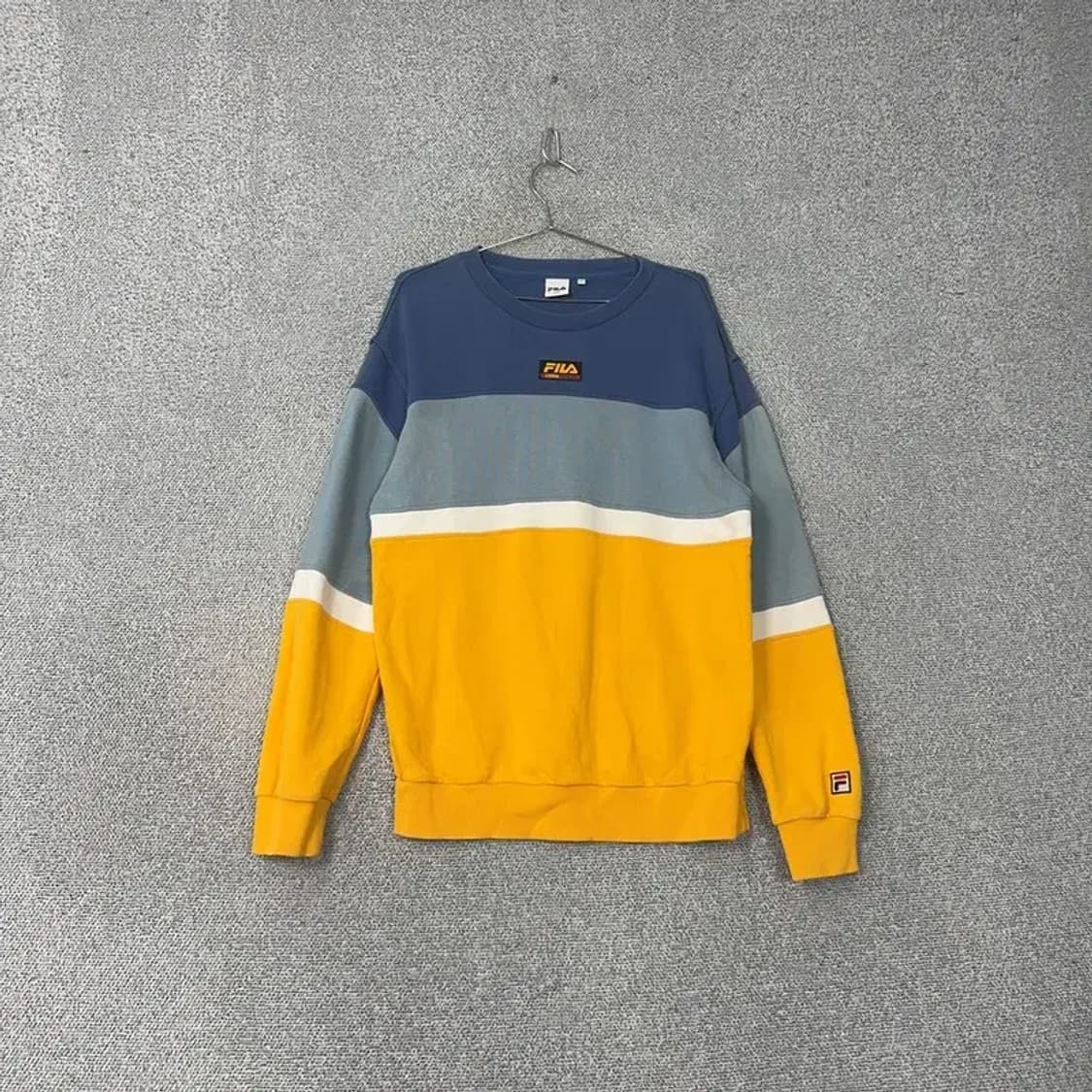 휠라 로고 스트라이프 올드스쿨 맨투맨 L 상품이미지1